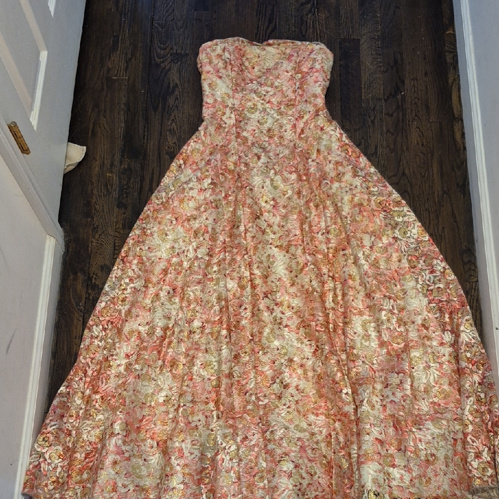 Alice + Olivia Strapless Floral Dress - Pink and Cream